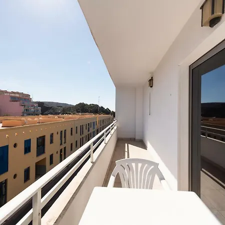 2 Min Walk To - Private Terrace - Some With Sea Views Apartament *