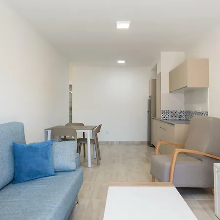 Apartament 2 Min Walk To - Private Terrace - Some With Sea Views *