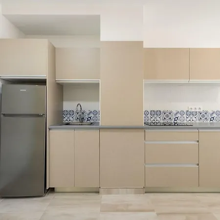 2 Min Walk To - Private Terrace - Some With Sea Views * La Playa de Arguineguín