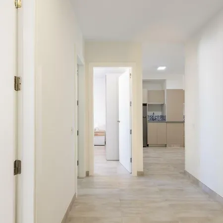 2 Min Walk To - Private Terrace - Some With Sea Views Apartament *