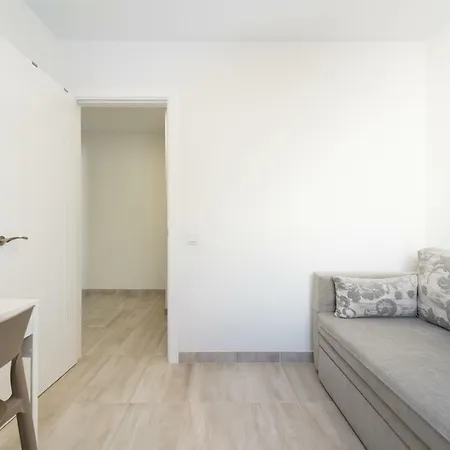2 Min Walk To - Private Terrace - Some With Sea Views Apartment La Playa de Arguineguin