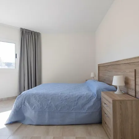 Apartament 2 Min Walk To - Private Terrace - Some With Sea Views *